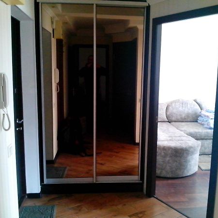 Beautiful And Comfortable 2 Rooms Apartment Киев Экстерьер фото