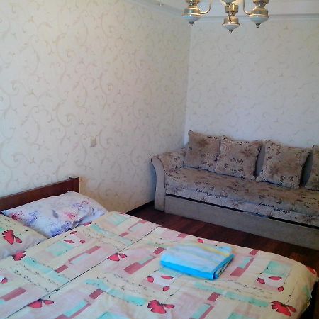 Beautiful And Comfortable 2 Rooms Apartment Киев Экстерьер фото